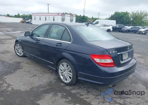 2008 Mercedes-Benz C 300 Luxury 4Matic/Sport 4Matic from USA, damaged, VIN WDDGF81X68F129656